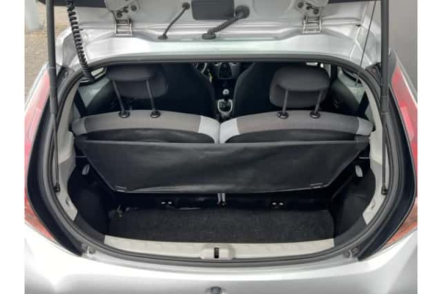 Toyota Aygo (2015) thumbnail 4