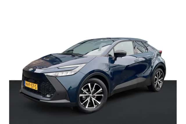 Toyota C-HR (2025) thumbnail 1