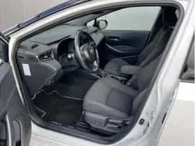 Toyota Corolla (2019) thumbnail 8