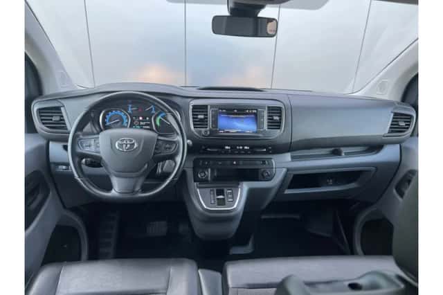 Toyota Proace (2021) thumbnail 3