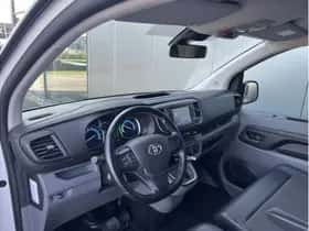 Toyota Proace (2021) thumbnail 6