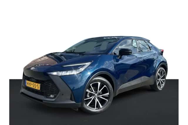 Toyota C-HR (2025) thumbnail 1