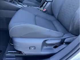 Toyota Corolla (2020) thumbnail 10