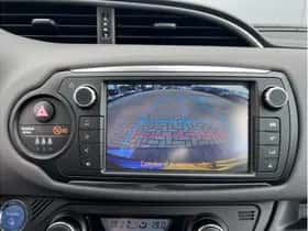 Toyota Yaris (2016) thumbnail 14
