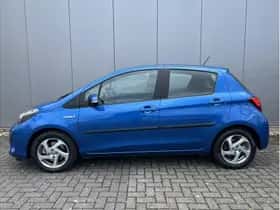 Toyota Yaris (2016) thumbnail 19