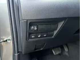 Toyota Yaris Cross (2024) thumbnail 8