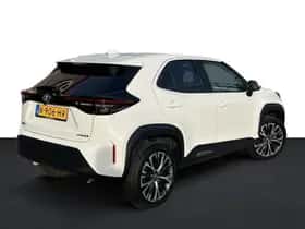 Toyota Yaris Cross (2021) thumbnail 2