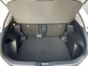 Toyota Yaris Cross (2021) thumbnail 35
