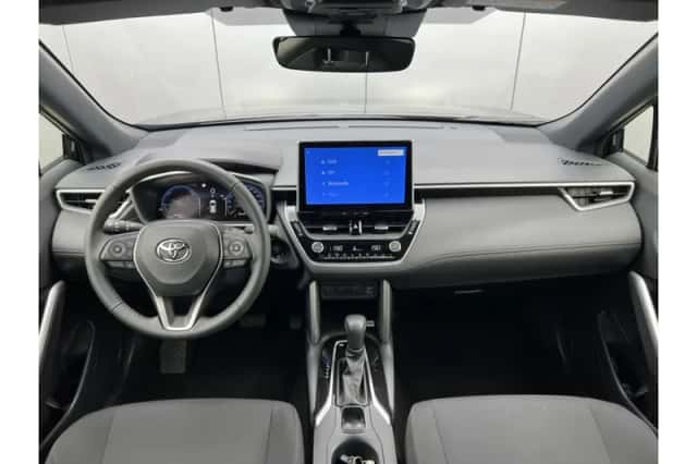 Toyota Corolla (2025) thumbnail 3