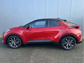 Toyota C-HR (2025) thumbnail 25