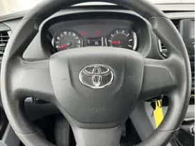 Toyota Proace (2018) thumbnail 10