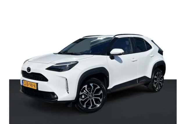 Toyota Yaris Cross (2024) thumbnail 1