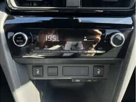Toyota Yaris Cross (2024) thumbnail 18