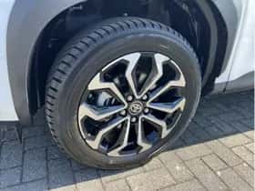 Toyota Yaris Cross (2024) thumbnail 28