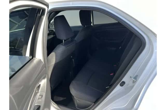 Toyota Yaris Cross (2024) thumbnail 5