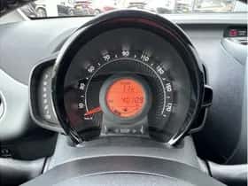 Toyota Aygo (2021) thumbnail 13