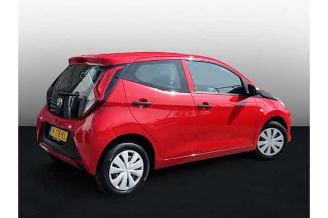 Toyota Aygo (2020) thumbnail 2