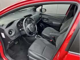 Toyota Yaris (2018) thumbnail 7