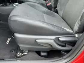 Toyota Yaris (2018) thumbnail 10