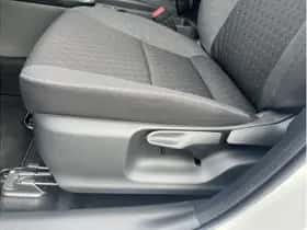 Toyota Yaris (2023) thumbnail 9