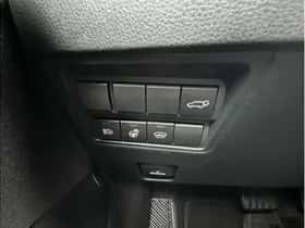 Toyota Yaris Cross (2024) thumbnail 13