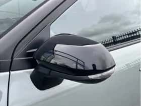 Toyota Yaris Cross (2024) thumbnail 31