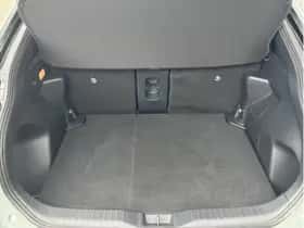 Toyota Yaris Cross (2024) thumbnail 5