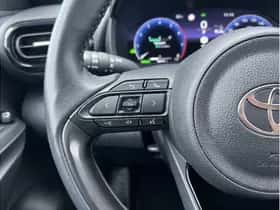 Toyota Yaris (2024) thumbnail 13