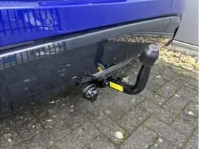 Toyota Yaris (2024) thumbnail 5