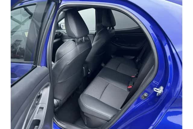 Toyota Yaris (2024) thumbnail 6
