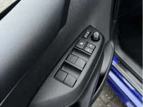Toyota Yaris (2024) thumbnail 8