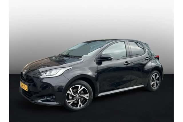 Toyota Yaris (2025) thumbnail 1