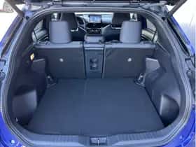 Toyota Yaris Cross (2022) thumbnail 4