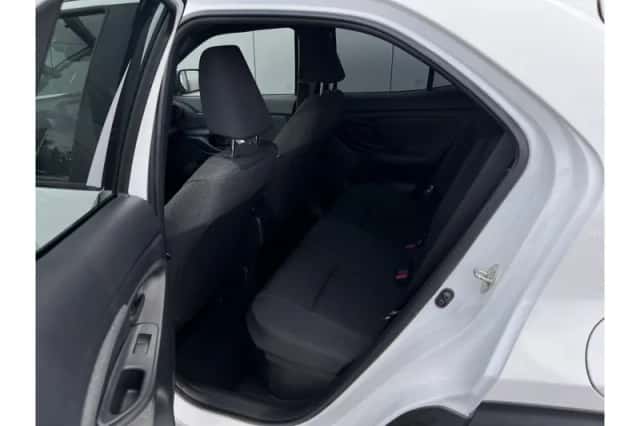 Toyota Yaris Cross (2021) thumbnail 5