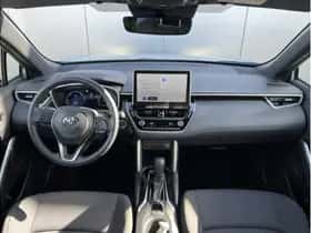Toyota Corolla (2023) thumbnail 3