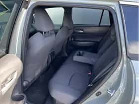 Toyota Corolla (2023) thumbnail 5
