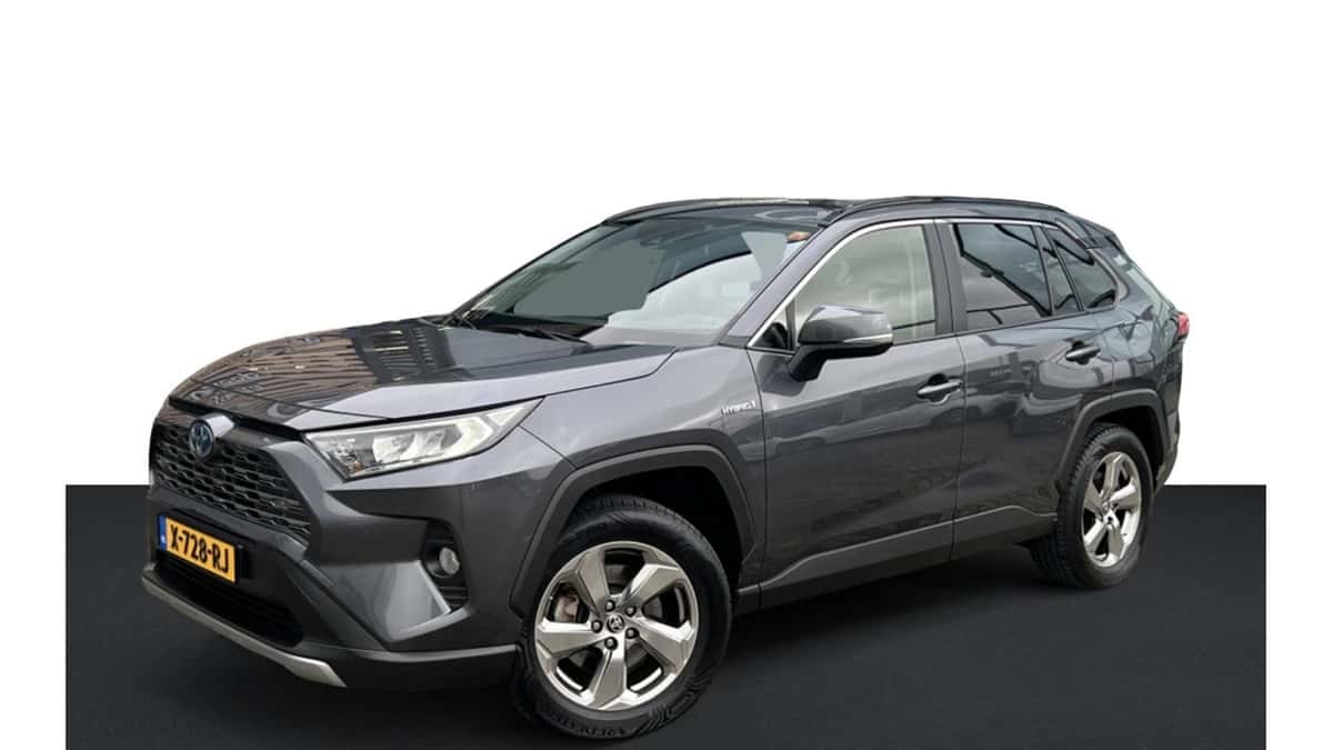 Toyota RAV4 (2021) — foto 1