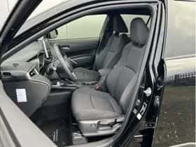 Toyota Corolla (2023) thumbnail 8
