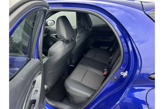Toyota Yaris (2024) thumbnail 5