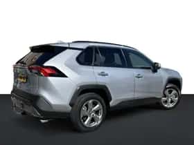 Toyota RAV4 (2020) thumbnail 2