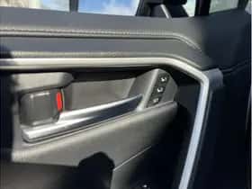 Toyota RAV4 (2020) thumbnail 11