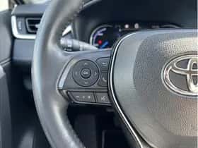 Toyota RAV4 (2020) thumbnail 16