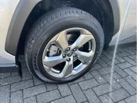 Toyota RAV4 (2020) thumbnail 18