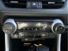 Toyota RAV4 (2020) thumbnail 26