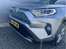 Toyota RAV4 (2020) thumbnail 35