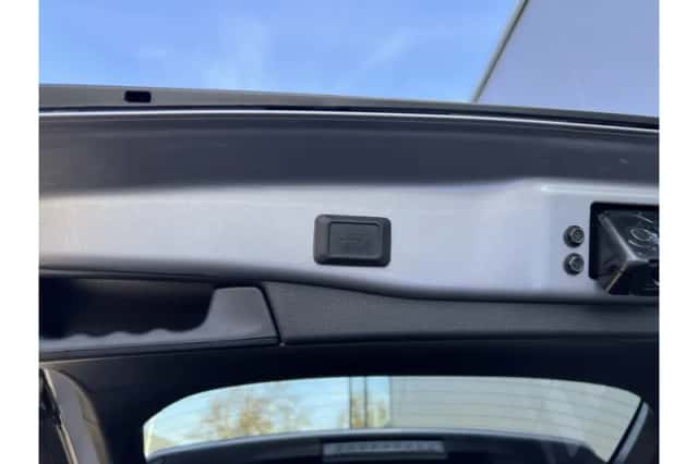 Toyota RAV4 (2020) thumbnail 5