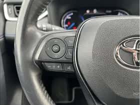 Toyota RAV4 (2021) thumbnail 12