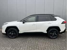 Toyota RAV4 (2021) thumbnail 26