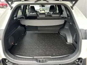 Toyota RAV4 (2021) thumbnail 4