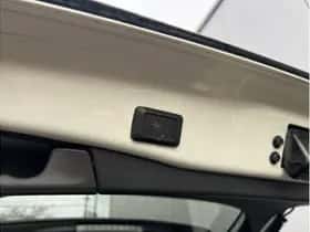 Toyota RAV4 (2021) thumbnail 5